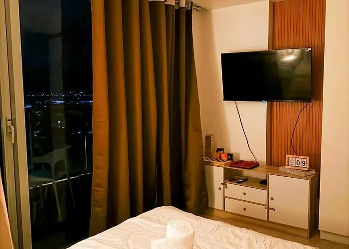 Azure 1br Near Naia 20 Mins Wave Pool Apartamento